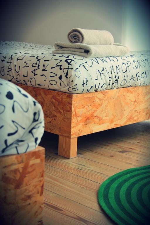 Nineteen Studios Peniche Chambre photo